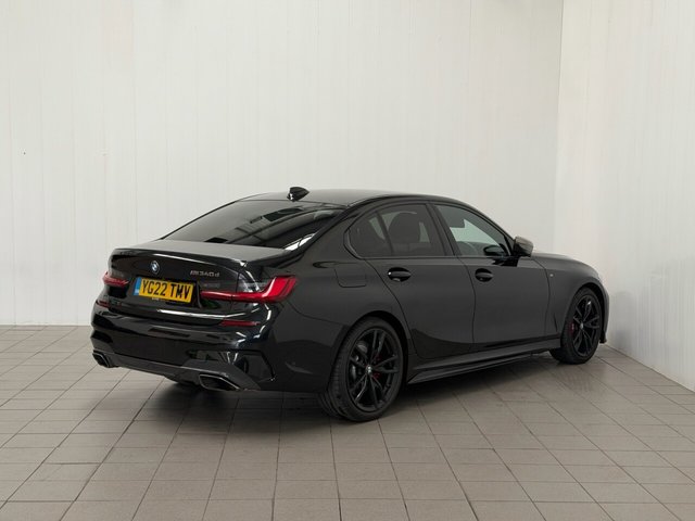 2022 BMW 3 Series - Photo 8