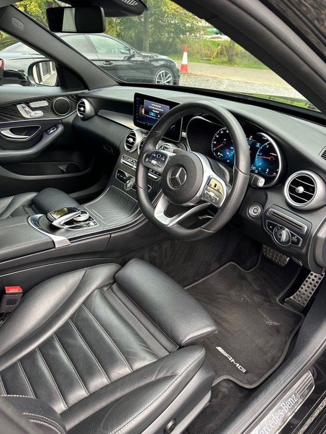 2019 MERCEDES-BENZ C-CLASS 2019 2.0 C300d AMG Line (Premium) Saloon 4dr Diesel G-Tronic+ Euro 6 (s/s) (245 ps) - Photo 5