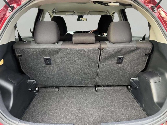 2019 Toyota Yaris - Photo 9