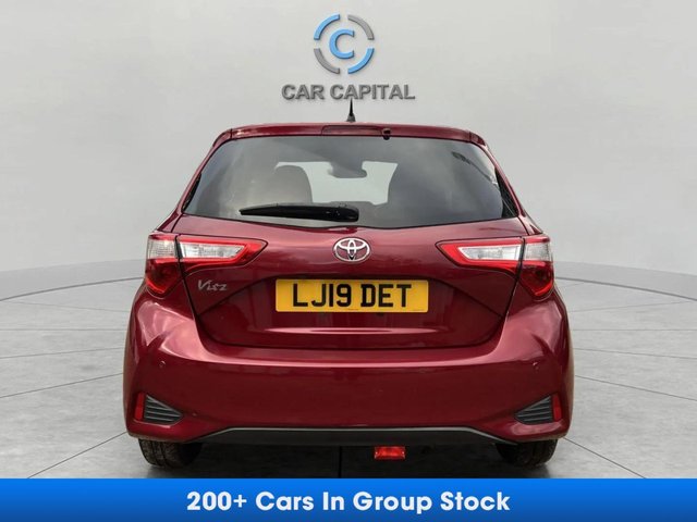 2019 Toyota Yaris - Photo 7