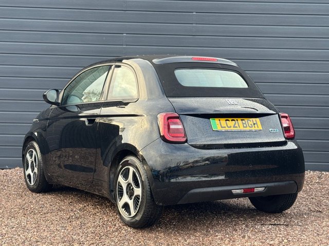 2021 FIAT 500e C - Photo 3