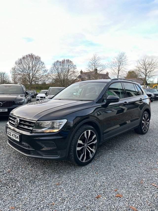 2017 VOLKSWAGEN TIGUAN 2017 2.0 TDI BlueMotion Tech S SUV 5dr Diesel Manual Euro 6 (s/s) (150 ps) - Photo 3