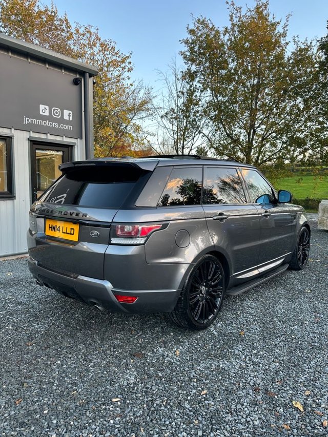 View our LAND ROVER RANGE ROVER SPORT
