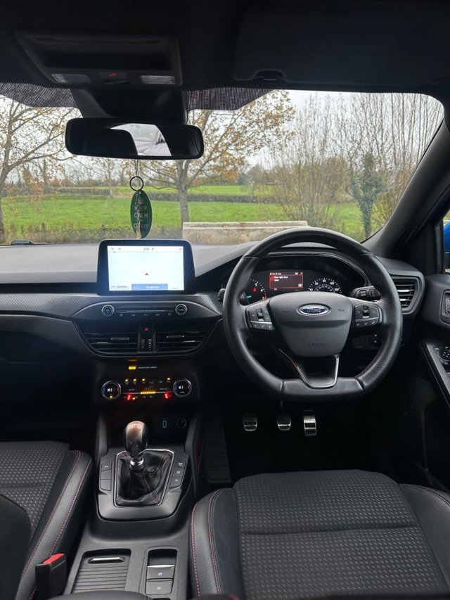 2018 FORD FOCUS 2018 1.0T EcoBoost ST-Line X Hatchback 5dr Petrol Manual Euro 6 (s/s) (125 ps) - Photo 9