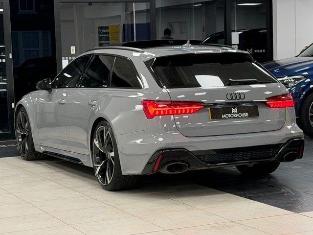 2022 AUDI RS6 AVANT - Photo 8