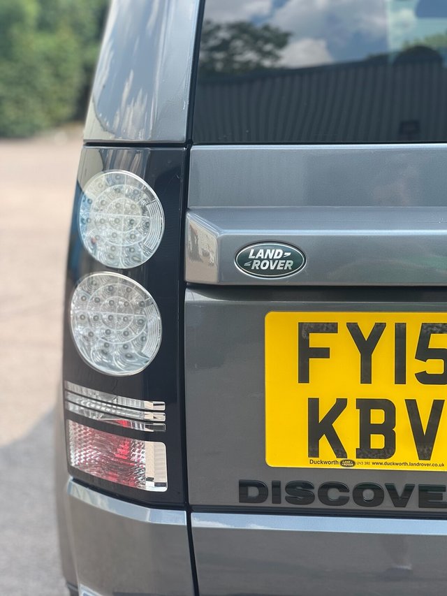 View our LAND ROVER DISCOVERY 4