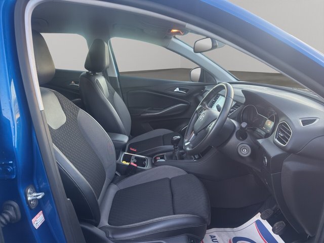 2019 Vauxhall Grandland X - Photo 10