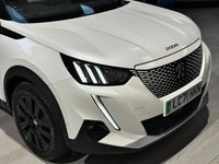 USED 2021 71 PEUGEOT E-2008 50kWh GT Premium SUV 5dr Electric Auto (136 ps) 3D I-COCKPIT+F/R SENS+CAR PLAY