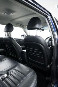 USED 2016 16 SSANGYONG TIVOLI 1.6 e-XGi EX Euro 6 (s/s) 5dr 9 Stamp Service History
