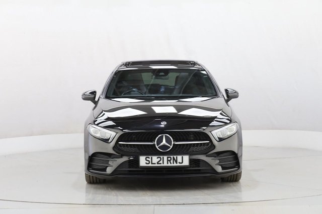2021 Mercedes-Benz A Class 1.3L Exclusive Edition 5dr - Photo 3