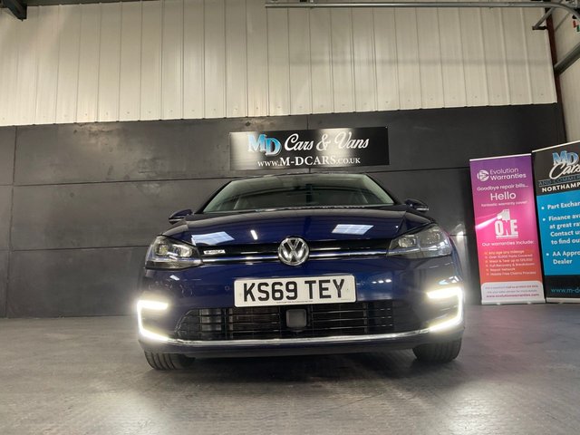 2019 VOLKSWAGEN E-GOLF 35.8kWh e-Golf Hatchback 5dr Electric Auto (136 ps) - Photo 5