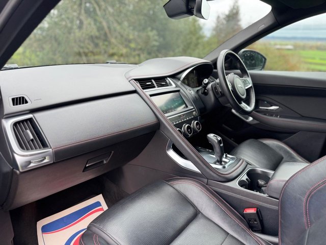 2020 JAGUAR E-PACE 2.0 P200 Chequered Flag SUV 5dr Petrol Auto AWD Euro 6 (s/s) (200 ps) - Photo 12