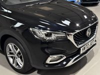 USED 2022 72 MG MG HS 1.5 T-GDI Exclusive SUV 5dr Petrol Manual Euro 6 (s/s) (162 ps) 1 OWNER+FULL MG S.H+TOP SPEC