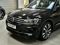 USED 2020 70 VOLKSWAGEN TIGUAN 2.0 TDI R-Line Tech SUV 5dr Diesel DSG Euro 6 (s/s) (150 ps) PAN ROOF+SATNAV+20"S+CARPLAY
