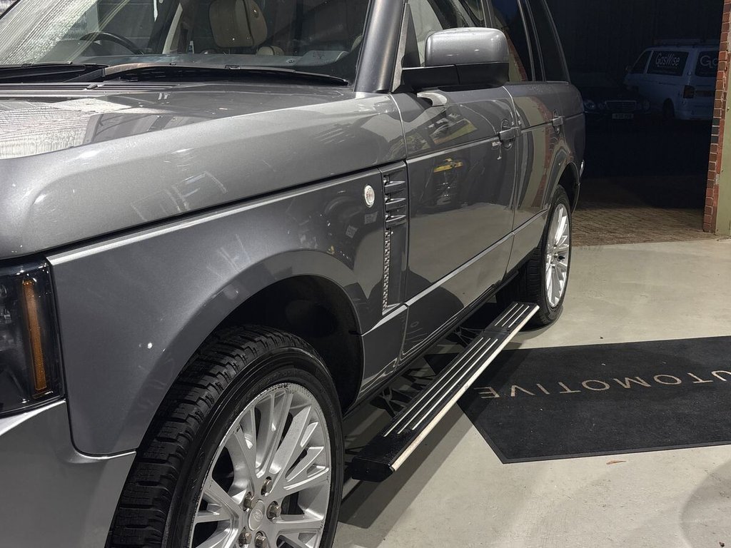 USED 2012 62 LAND ROVER RANGE ROVER 4.4 TD V8 Westminster SUV 5dr Diesel Auto 4WD Euro 5 (313 bhp) DEPLOYABLE STEPS|3 OWNERS