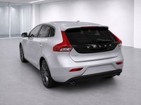 USED 2018 18 VOLVO V40 2.0 T3 Inscription Hatchback 5dr Petrol Manual Euro 6 (s/s) (152 ps) MANAGERS SPECIAL WAS &pound;11499 NOW &pound;10999.....SAVING &pound;500