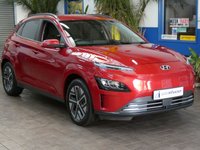 USED 2022 22 HYUNDAI KONA 64kWh Premium SUV 5dr Electric Auto (10.5kW Charger) (204 ps) SAT NAV ANDROID APPLE CARPLAY REAR VIEW CAMERA CRUISE CONTROL PARKING SENSORS 1 OWNER EXCELLENT SERVICE HISTORY HYUNDAI WARRANTY TILL JUNE 2027