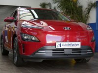 USED 2022 22 HYUNDAI KONA 64kWh Premium SUV 5dr Electric Auto (10.5kW Charger) (204 ps) SAT NAV ANDROID APPLE CARPLAY REAR VIEW CAMERA CRUISE CONTROL PARKING SENSORS 1 OWNER EXCELLENT SERVICE HISTORY HYUNDAI WARRANTY TILL JUNE 2027