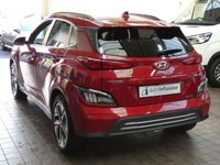 USED 2022 22 HYUNDAI KONA 64kWh Premium SUV 5dr Electric Auto (10.5kW Charger) (204 ps) SAT NAV ANDROID APPLE CARPLAY REAR VIEW CAMERA CRUISE CONTROL PARKING SENSORS 1 OWNER EXCELLENT SERVICE HISTORY HYUNDAI WARRANTY TILL JUNE 2027