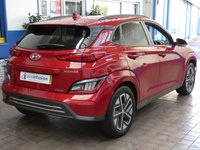 USED 2022 22 HYUNDAI KONA 64kWh Premium SUV 5dr Electric Auto (10.5kW Charger) (204 ps) SAT NAV ANDROID APPLE CARPLAY REAR VIEW CAMERA CRUISE CONTROL PARKING SENSORS 1 OWNER EXCELLENT SERVICE HISTORY HYUNDAI WARRANTY TILL JUNE 2027