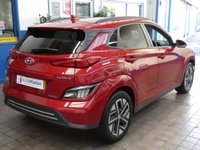 USED 2022 22 HYUNDAI KONA 64kWh Premium SUV 5dr Electric Auto (10.5kW Charger) (204 ps) SAT NAV ANDROID APPLE CARPLAY REAR VIEW CAMERA CRUISE CONTROL PARKING SENSORS 1 OWNER EXCELLENT SERVICE HISTORY HYUNDAI WARRANTY TILL JUNE 2027