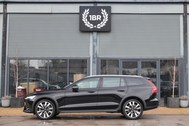 2021 VOLVO V60 CROSS COUNTRY - Photo 9