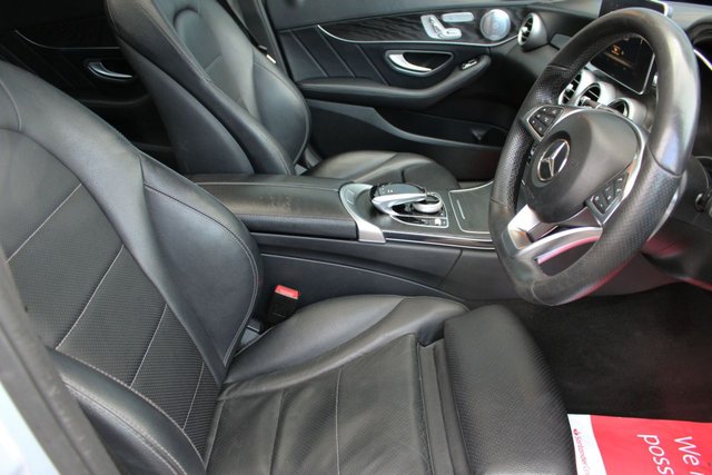 2018 MERCEDES-BENZ C-CLASS 2.1 C250d AMG Line (Premium Plus) Saloon 4dr Diesel G-Tronic+ Euro 6 (s/s) (204 ps) - Photo 12