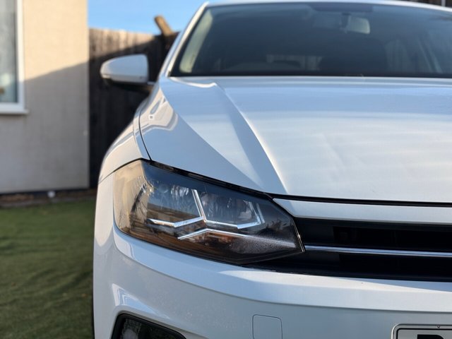 2019 VOLKSWAGEN POLO - Photo 11