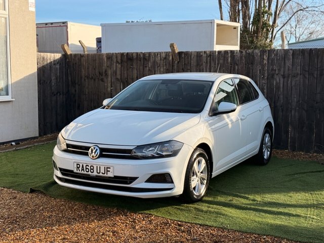 2019 VOLKSWAGEN POLO - Photo 8