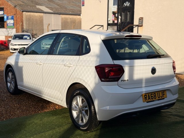 2019 VOLKSWAGEN POLO - Photo 9