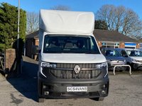 USED 2025 75 RENAULT MASTER LL35 ADVANCE LWB 4100MM LUTON WITH TAILIFT 2.0 DCI 150PS  New / Pre Reg With Delivery Miles, Popular New Model Winning Van Of The Year 2025 With Great Spec Inc Air Con, Touchsceen Stereo With Apple CarPlay, Fitted With A High-Quality Truckcraft Bodies Luton, Built To A Very High Standard And Offering A Superb Payload Capacity Of 1,044kg. It Also Comes With A DEL 500kg Tail Lift, In Stock Available Today!