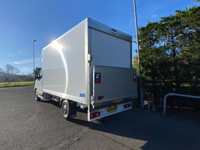 2025 RENAULT MASTER - Photo 3
