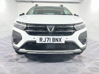 USED 2021 71 DACIA SANDERO STEPWAY 1.0 TCe Essential Hatchback 5dr Bi Fuel Manual Euro 6 (s/s) (100 ps) NEW MOT SERVICED AND HEALTH CHECKED. HPI CLEAR 6 MONTHS NATIONAL UK WEAR & TEAR WARRANTY  INCLUDED