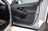 USED 2019 69 LAND ROVER RANGE ROVER EVOQUE 2.0 D180 R-Dynamic SE SUV 5dr Diesel Auto 4WD Euro 6 (s/s) (180 ps) PANO+BLK PK+20S+CARPLAY+LRSH!