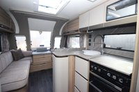 USED 2025 BAILEY ALICANTO GRANDE DELUXE SINTRA 4 Berth 8ft Wide, Island Bed