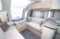 USED 2025 BAILEY ALICANTO GRANDE DELUXE SINTRA 4 Berth 8ft Wide, Island Bed