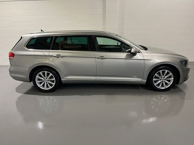 View our VOLKSWAGEN PASSAT