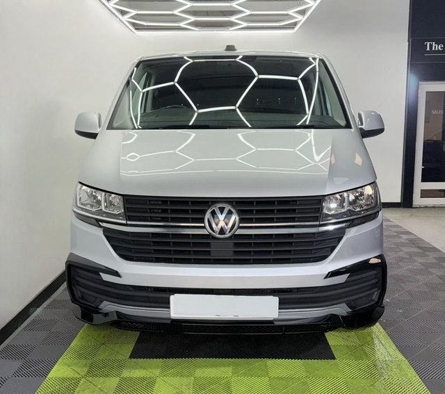 2020 VOLKSWAGEN TRANSPORTER - Photo 4