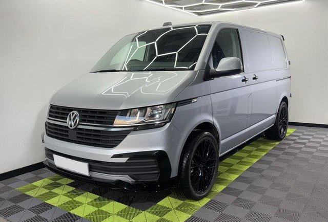 2020 VOLKSWAGEN TRANSPORTER