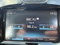 USED 2014 14 RENAULT CLIO 1.5 dCi Dynamique S MediaNav Hatchback 5dr Diesel Manual Euro 5 (s/s) (90 ps) 2 KEYS FSH SAT NAV BLUETOOTH