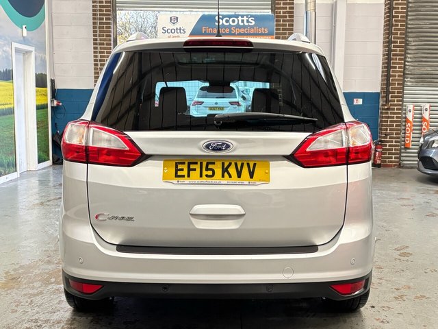 2015 Ford Grand C-Max 2L Titanium X 5dr - Photo 6