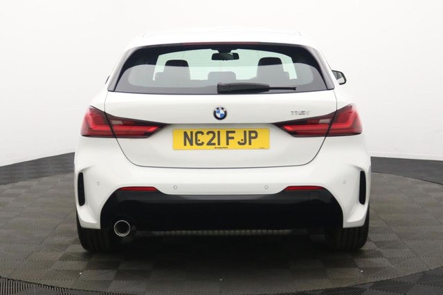 2021 BMW 1 Series 1.5L M Sport 5dr - Photo 6