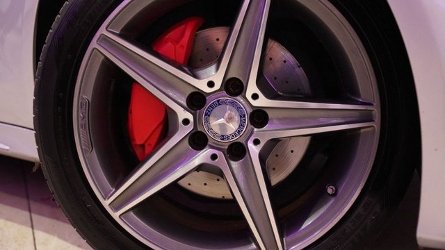 2014 Mercedes-Benz C-CLASS 2.1 C220 BlueTEC AMG Line Saloon 4dr Diesel Manual Euro 6 (s/s) (170 ps) - Photo 2