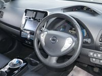 USED 2017 NISSAN LEAF 24kWh Tekna Hatchback 5dr Electric Auto (109 bhp) 
