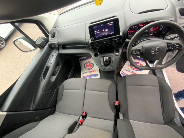 View our VAUXHALL COMBO