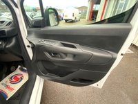 USED 2023 23 VAUXHALL COMBO 1.5 Turbo D 2300 Pro Panel Van 5dr Diesel Manual L1 H1 Euro 6 (s/s) (100 ps) excellent condition in & out