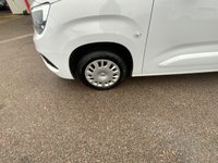 USED 2023 23 VAUXHALL COMBO 1.5 Turbo D 2300 Pro Panel Van 5dr Diesel Manual L1 H1 Euro 6 (s/s) (100 ps) excellent condition in & out