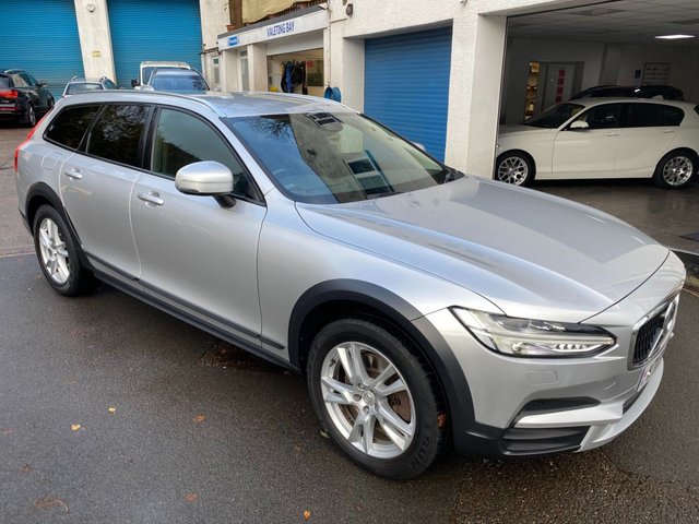 VOLVO V90 Cross Country - Photo 12