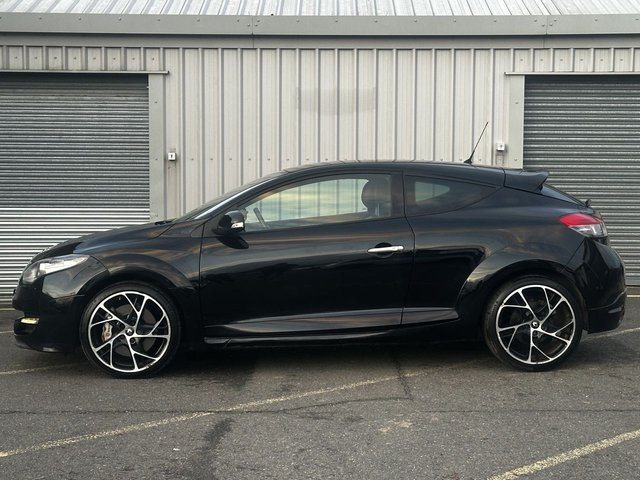 2011 RENAULT MEGANE - Photo 2