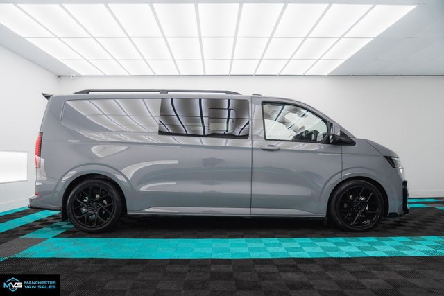 2026 Volkswagen Transporter - Photo 3